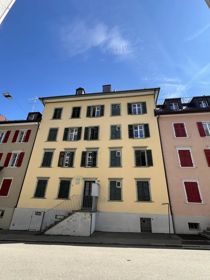 City Feeling in St. Gallen charming 2.5 room apartment – photo 6 of 6