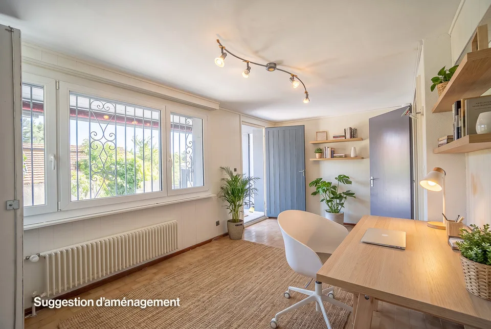 Proprietà familiare con piscina e bei volumi da ristrutturare – foto 6 di 6