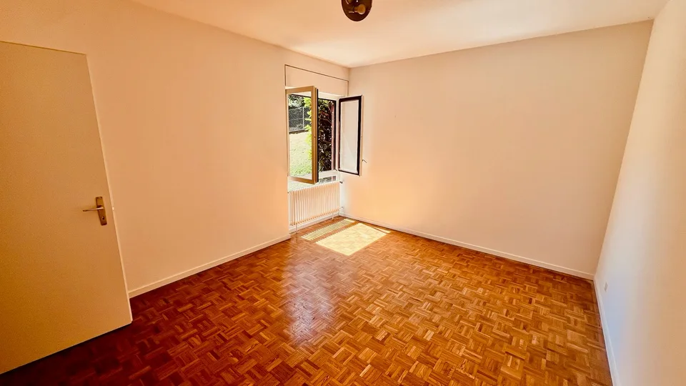 Mietwohnung mit 2.5 Zimmern und Garten in Massagno