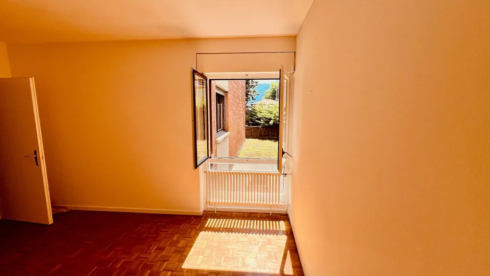 Mietwohnung mit 2.5 Zimmern und Garten in Massagno