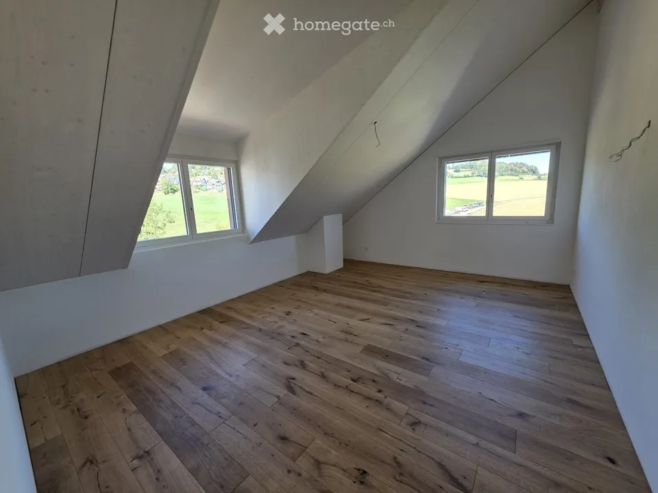 Modern wohnen im Dorfkern – 4.5-Zimmer-Neubauwohnung in Schneisingen