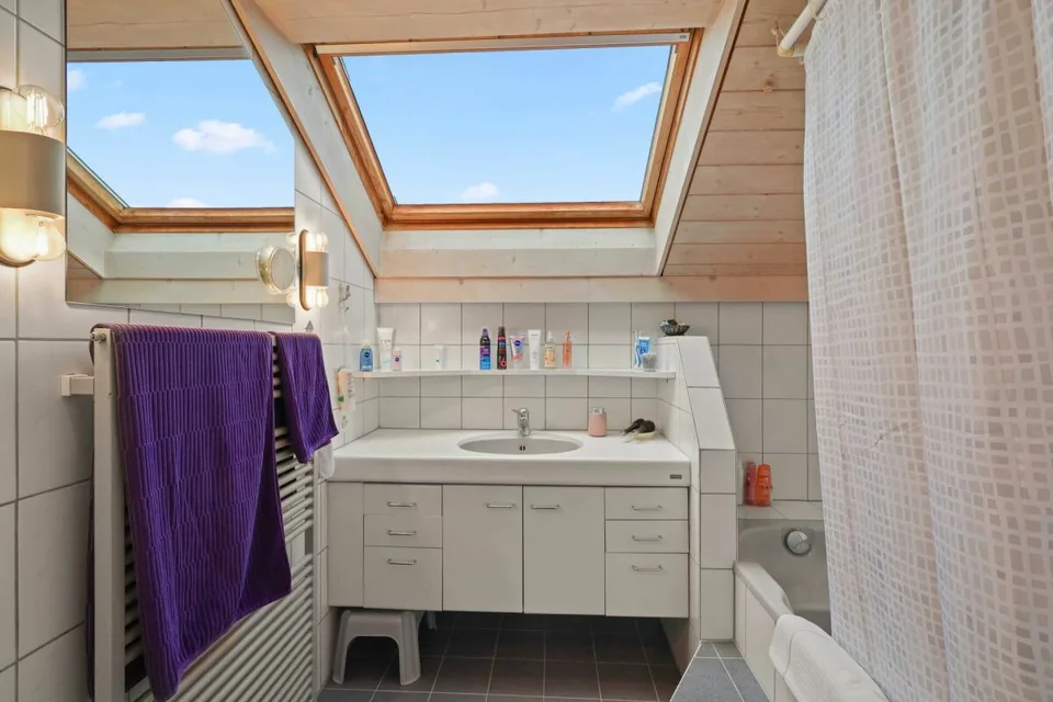 Zweifamilienhaus: Viel Platz, viel Potential – Foto 15 von 24