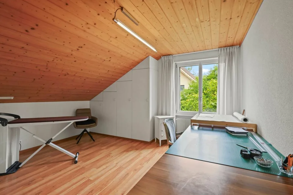Zweifamilienhaus: Viel Platz, viel Potential – Foto 21 von 24