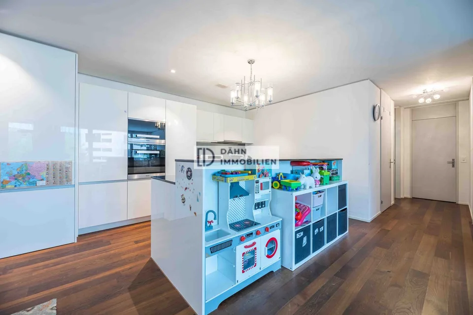 3.5-room apartment with loggia for rent at Maaghof, Zurich – photo 7 of 13