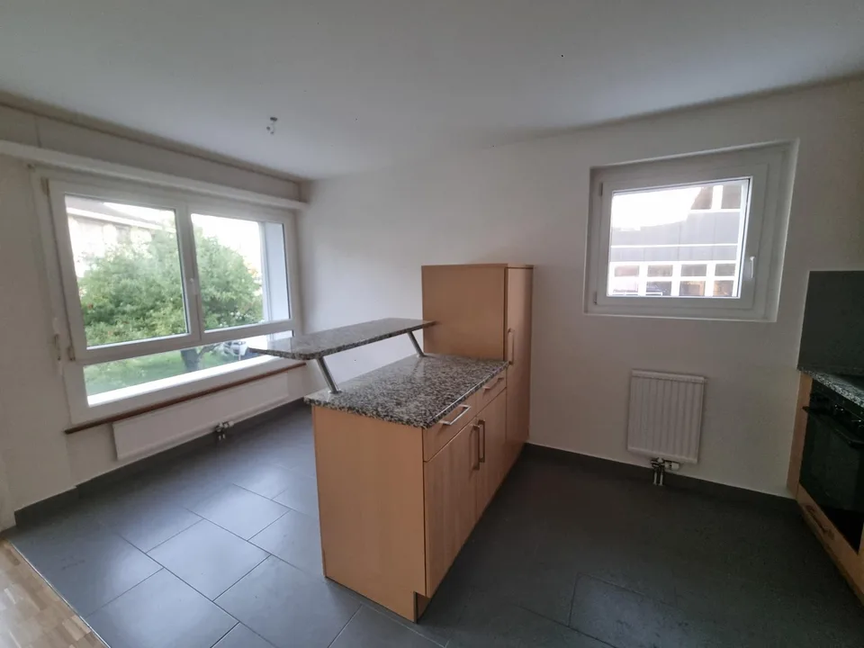 Wohnung mit 3.5 Zimmern und Balkon in Marin-Epagnier