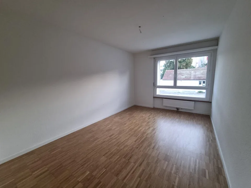 Wohnung mit 3.5 Zimmern und Balkon in Marin-Epagnier