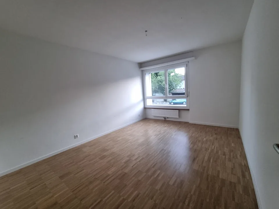 Wohnung mit 3.5 Zimmern und Balkon in Marin-Epagnier