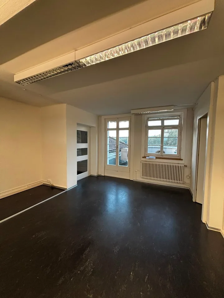 Charmante Gewerbefläche mit vielseitigen Nutzungsmöglichkeiten – Foto 4 von 7