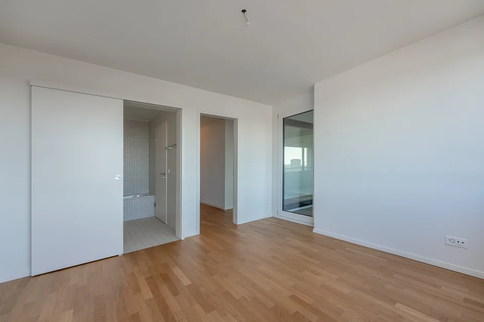 City life included – 2.5 rooms with loggia – photo 7 of 10