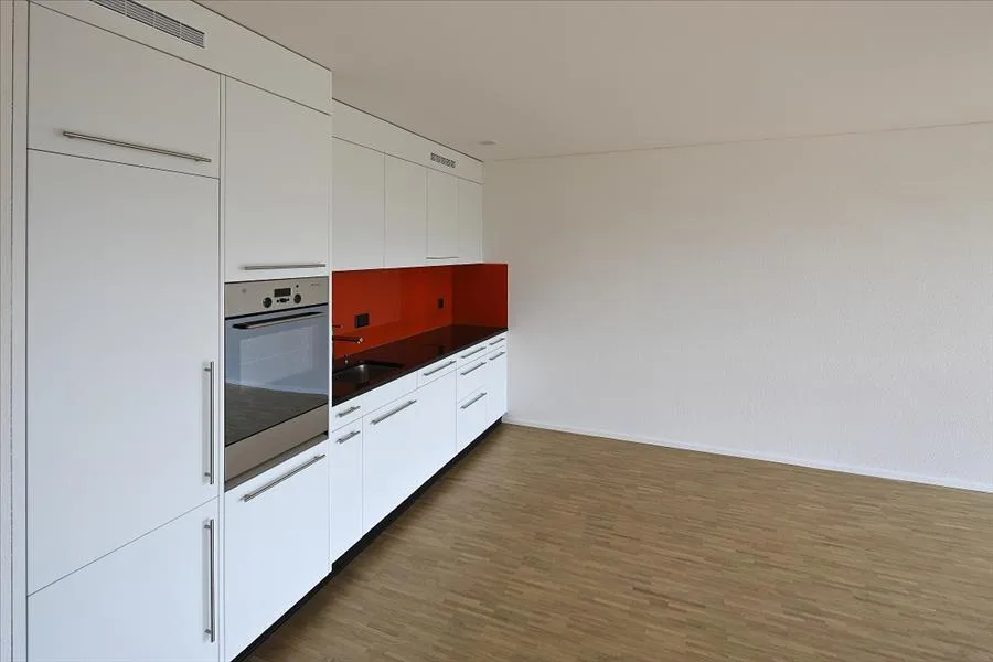 Appartement lumineux 4.5 pièces dans un emplacement attractif à Zürich-Altstetten – photo 5 sur 8
