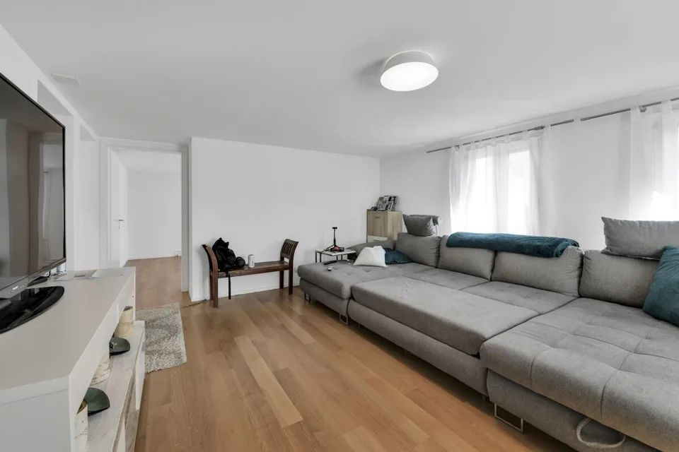 Appartement lumineux et accueillant de 3,5 pièces au centre de Flawil