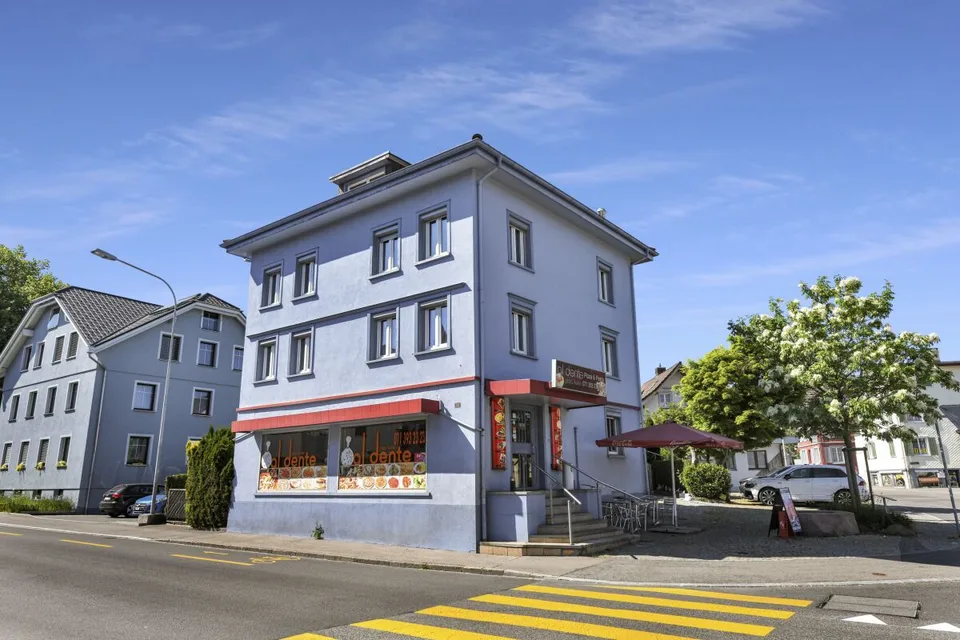 Appartement lumineux et accueillant de 3,5 pièces au centre de Flawil