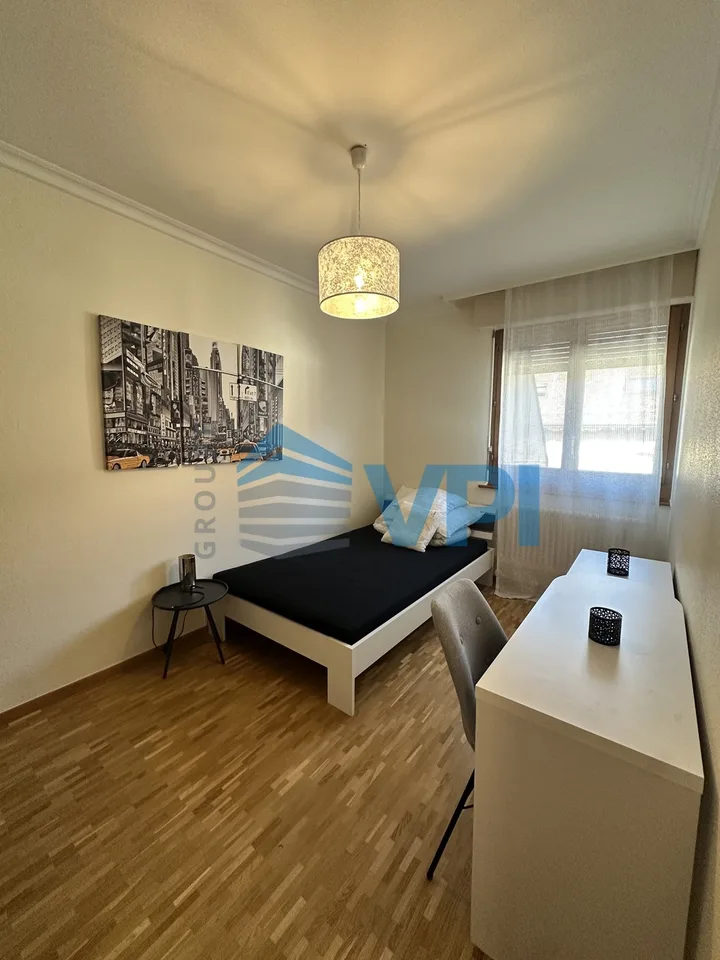 7-room apartment in Plainpalais – photo 8 of 11