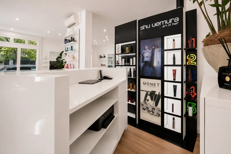 Exklusive Stuhlmiete in modernem Coiffeursalon an Toplage in Zürich Enge – Foto 7 von 8