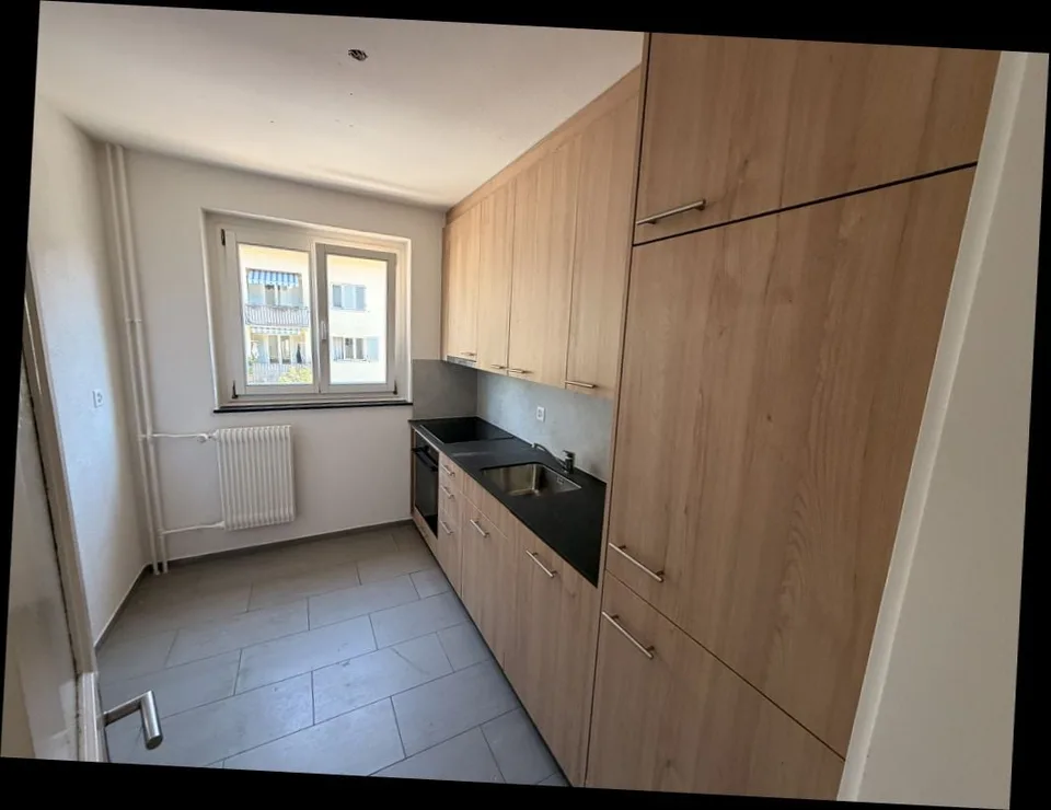 Appartamento di 3 camere appena ristrutturato - nella città di Berna – foto 2 di 5