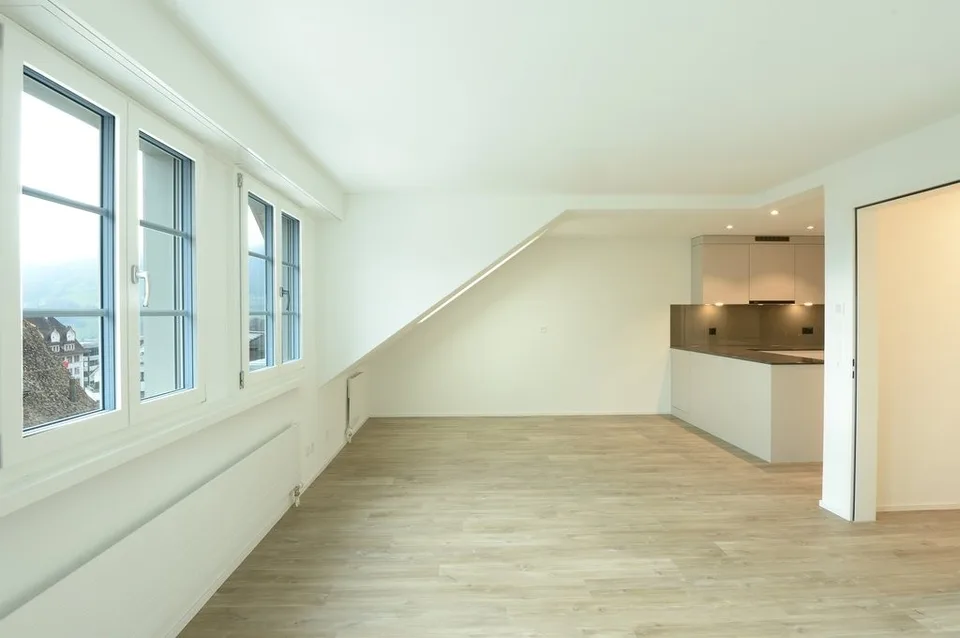 Moderne 4.5-Zimmerwohnung zu vermieten!