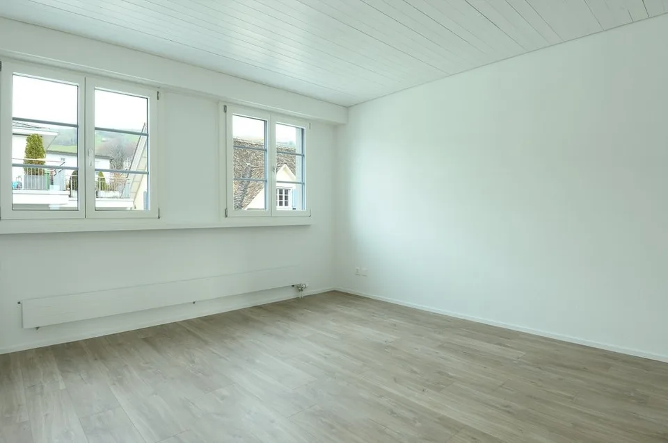 Moderne 4.5-Zimmerwohnung zu vermieten!