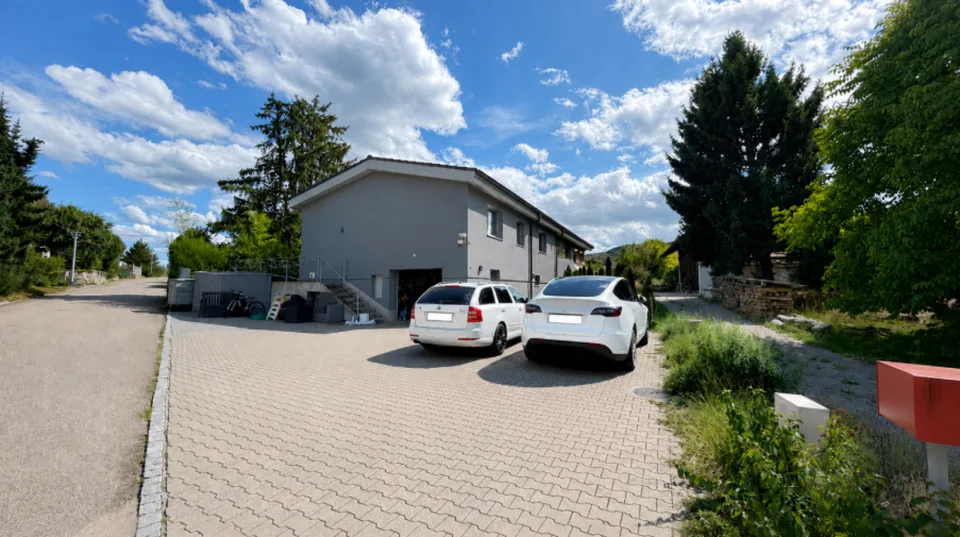 Grosszügiges 7.5-Zimmer-Einfamilienhaus mit Einliegerwohnung und traumhafter Aussicht – Foto 18 von 18