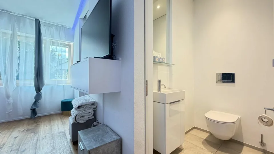 Grosszügiges 7.5-Zimmer-Einfamilienhaus mit Einliegerwohnung und traumhafter Aussicht – Foto 9 von 18