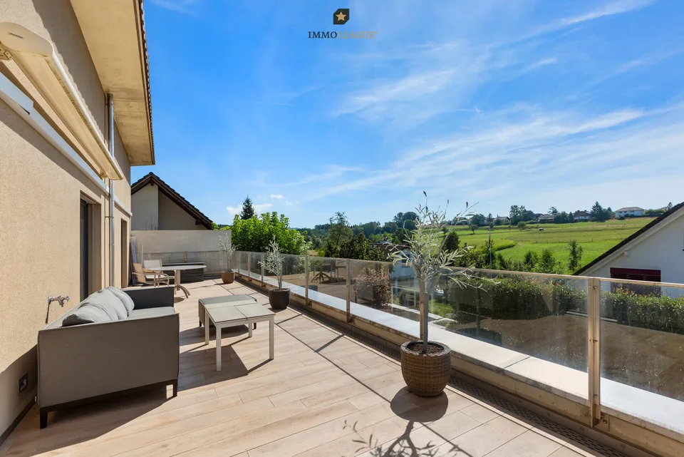 Einzigartiges Luxusdomizil mit Poolparadies und Weitblick. – Foto 3 von 11
