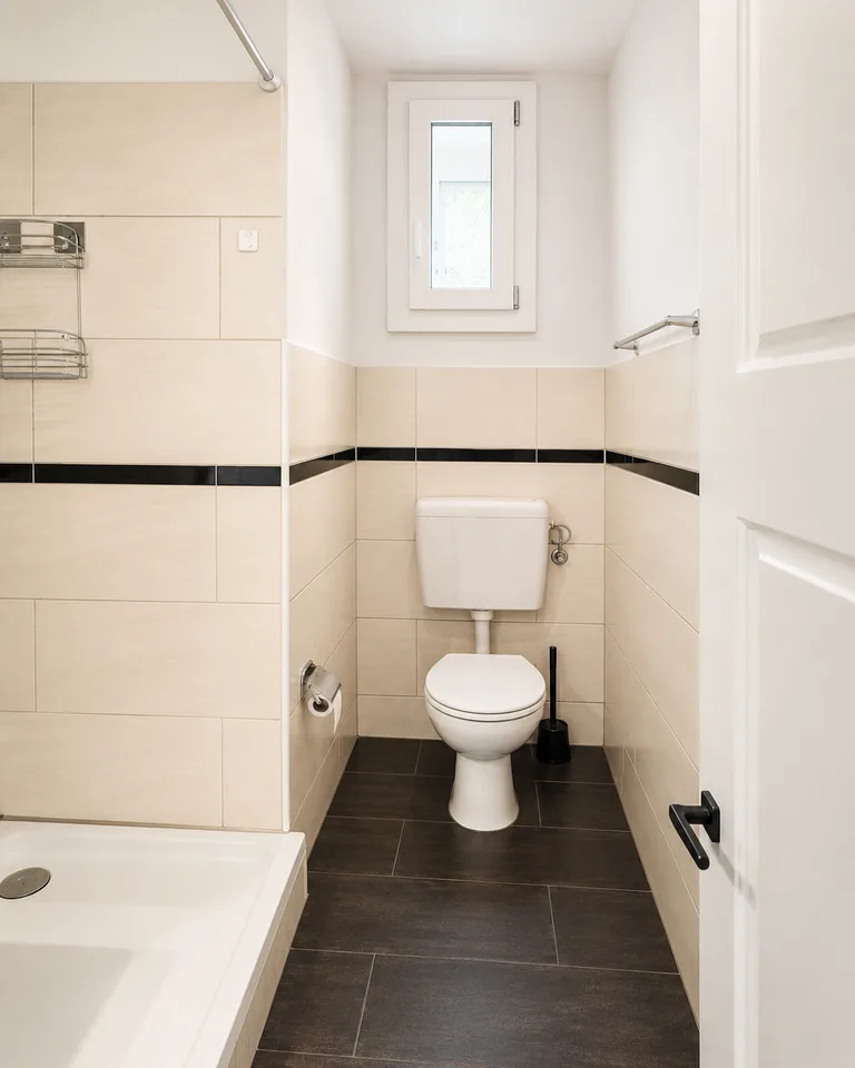 Bright 3.5-room apartment with balcony in Tavannes