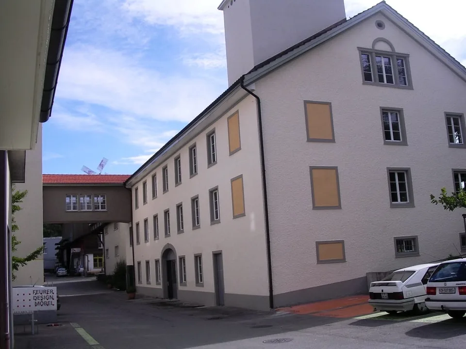 Charmantes Büro im historischen Altbau an der Aathalstrasse 80 in Uster – Foto 12 von 12