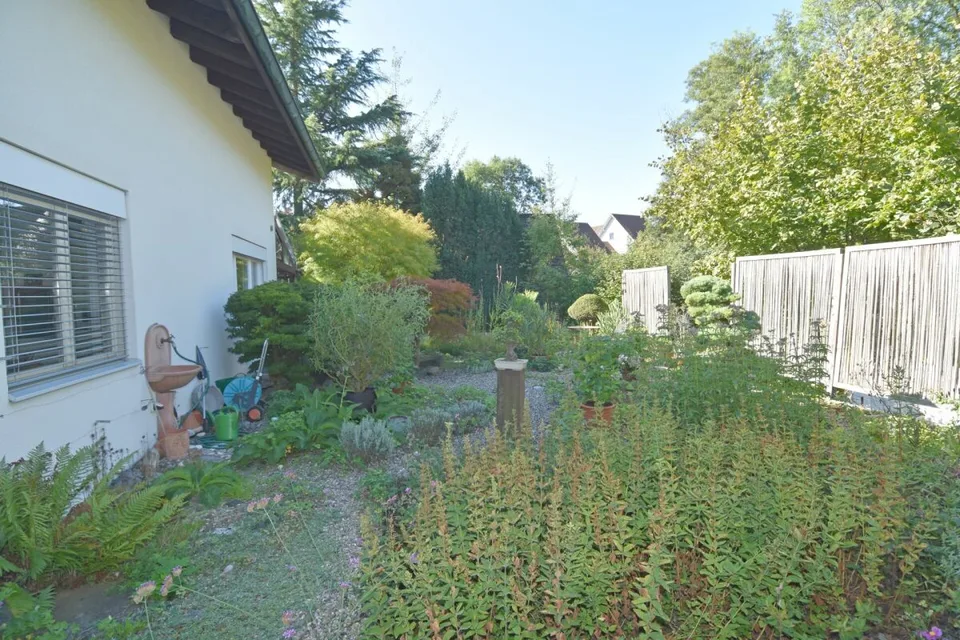 Maison unifamiliale indépendante avec jardin idyllique – photo 7 sur 17