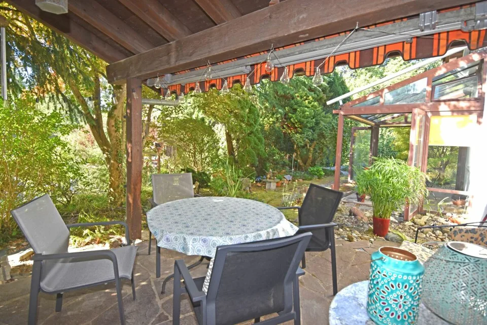Maison unifamiliale indépendante avec jardin idyllique – photo 3 sur 17
