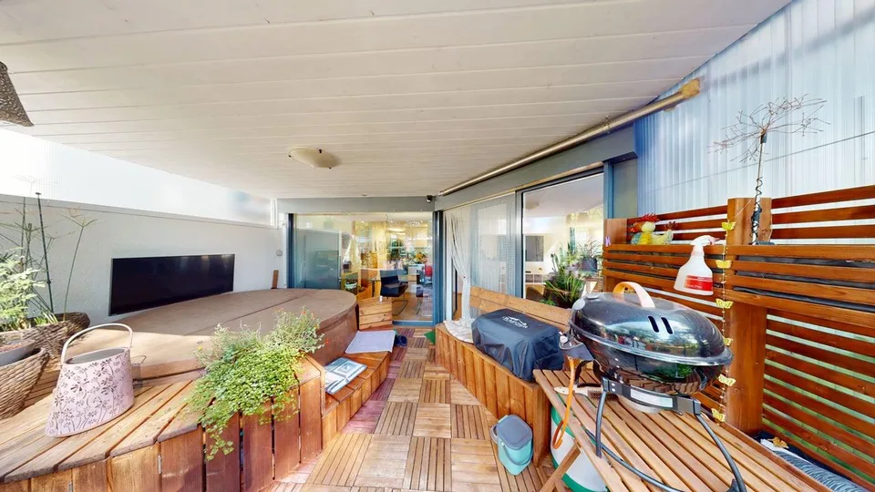 Geräumige, 5.5-Zimmer Gartenwohnung inkl. Einstellhallenplatz und Bastelraum – Foto 11 von 13