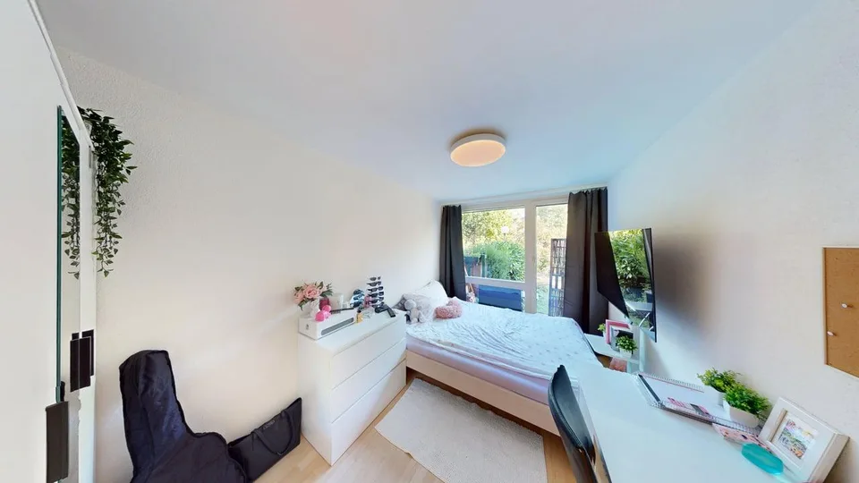 Geräumige, 5.5-Zimmer Gartenwohnung inkl. Einstellhallenplatz und Bastelraum – Foto 7 von 13