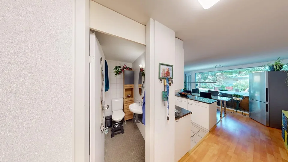 Geräumige, 5.5-Zimmer Gartenwohnung inkl. Einstellhallenplatz und Bastelraum – Foto 6 von 13