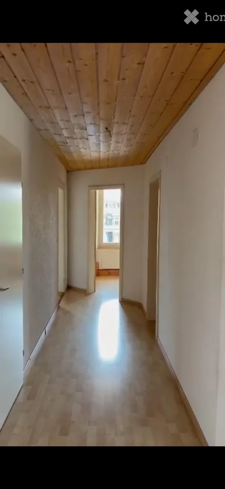 Wohnung hell & grosszügig - Nähe Rhein / Altstadt SH