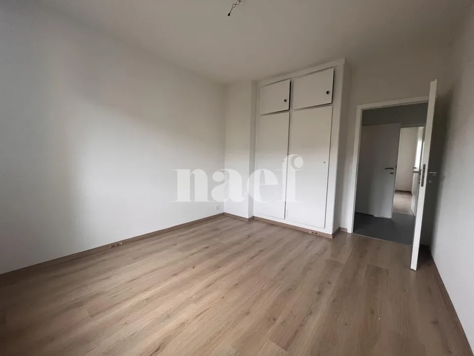 3-room apartment on the 4th floor – photo 4 of 12
