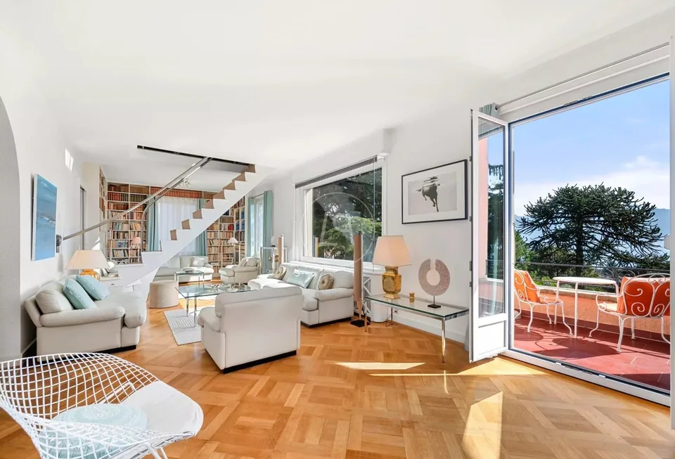 Incantevole proprietà con atmosfera mediterranea e vista lago a Pully – foto 8 di 13