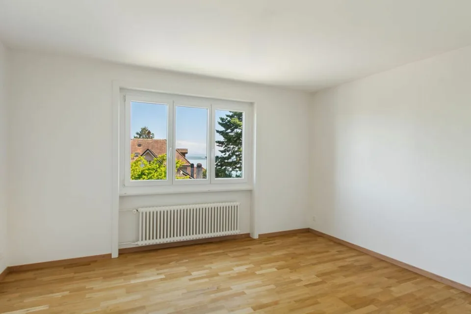 Corcelles, bel appartement de 3.5 pièces avec balcon, garage, place de parc – photo 9 sur 27