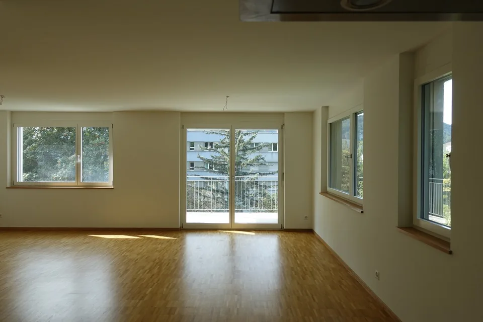 Helle und grosszügige Wohnung – Foto 5 von 7