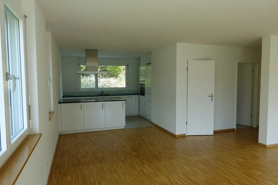 Helle und grosszügige Wohnung – Foto 6 von 7