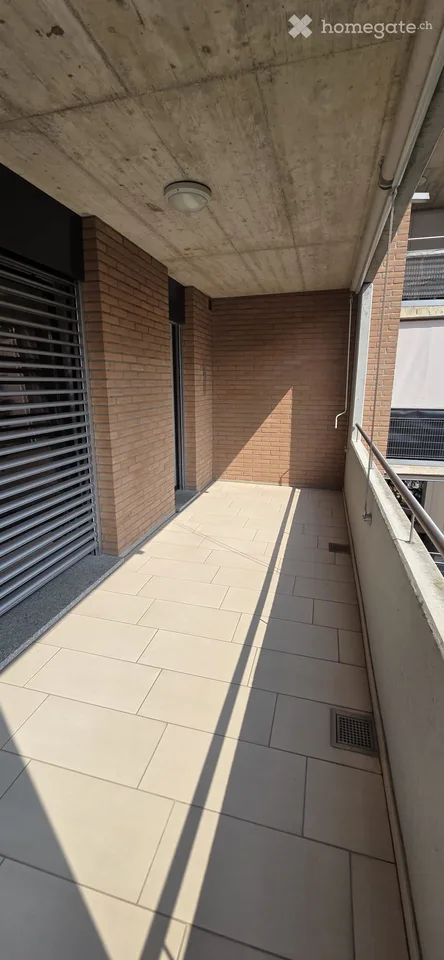 Moderno 4.5 Locali con terrazzo coperto – Disponibile da subito