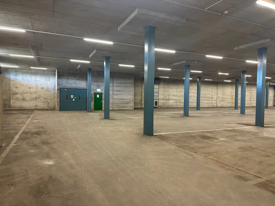 Spazio di magazzino in affitto in Industriestrasse 36 a Lenzburg
