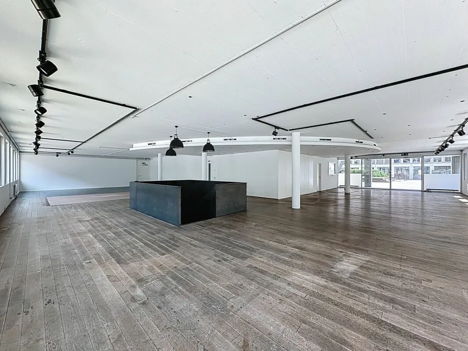 615m2 Sichtbarkeit im Herzen von Lausanne – Foto 5 von 9