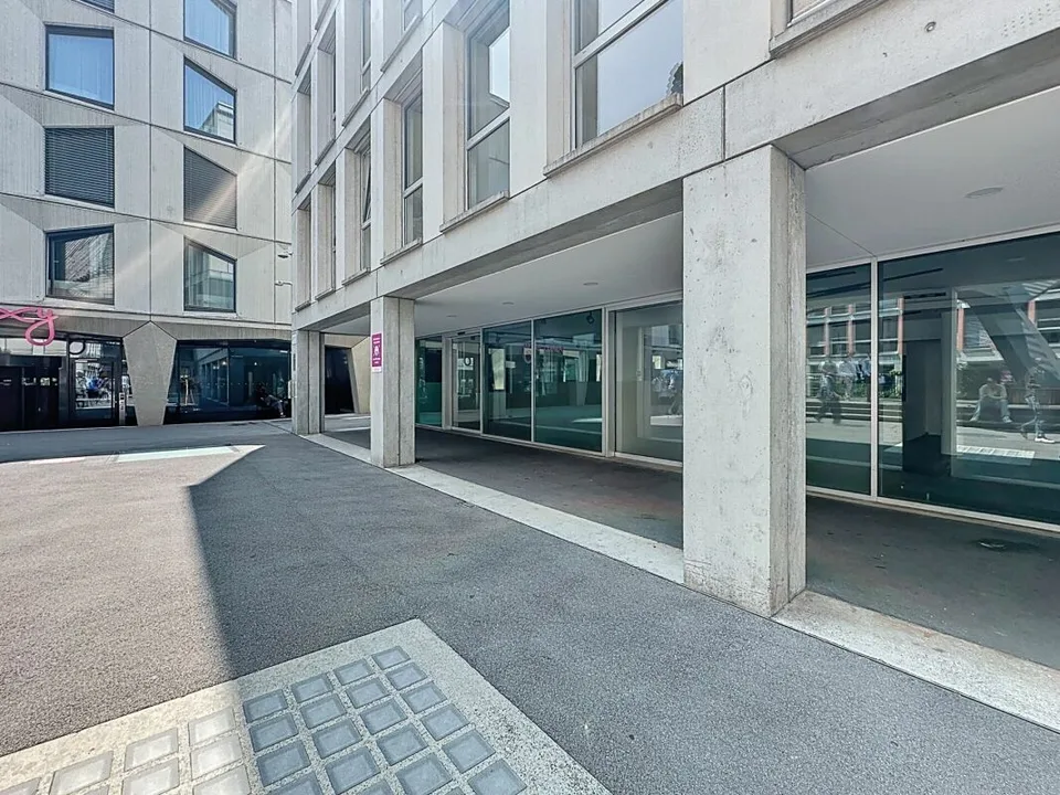 615m2 Sichtbarkeit im Herzen von Lausanne – Foto 7 von 9