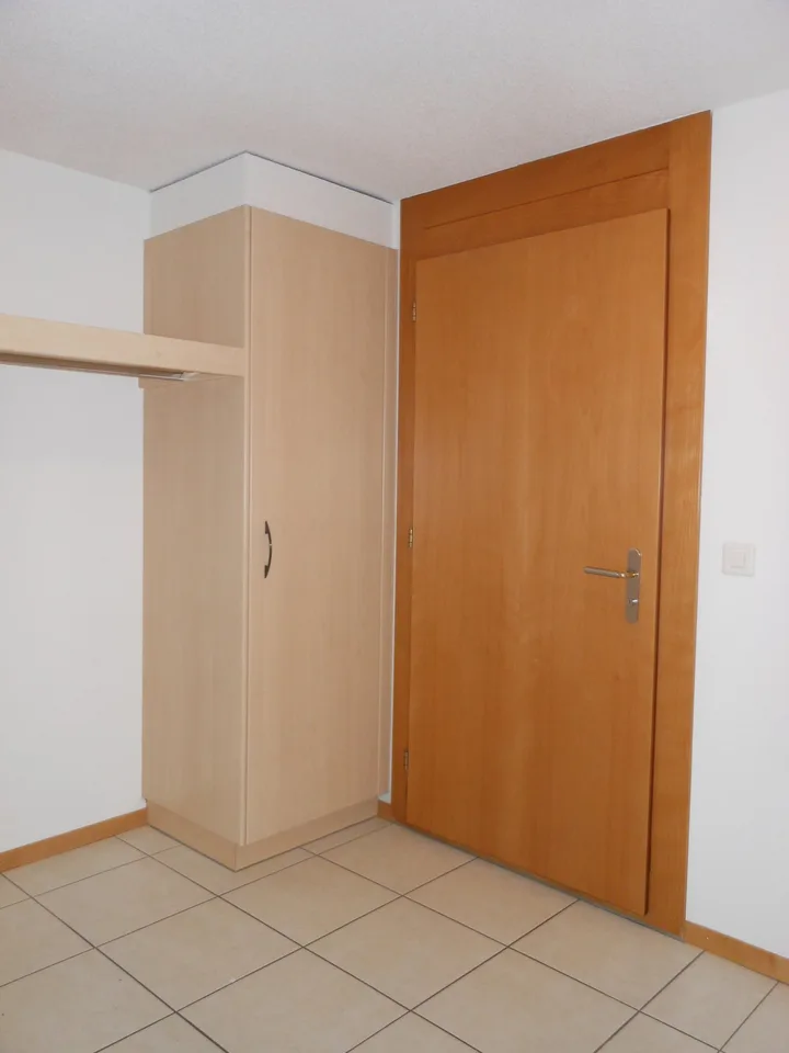Bright 4.5-room apartment on 2 floors with charm