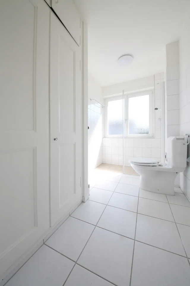 Gepflegte und helle 2-Zimmer-Wohnung (52 m2) mit Balkon