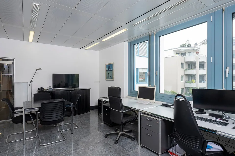 Bureau magnifique dans un emplacement parfait ! – photo 4 sur 8