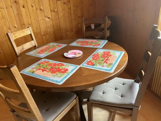 La Lécherette : une chambre en colocation disponible de suite.