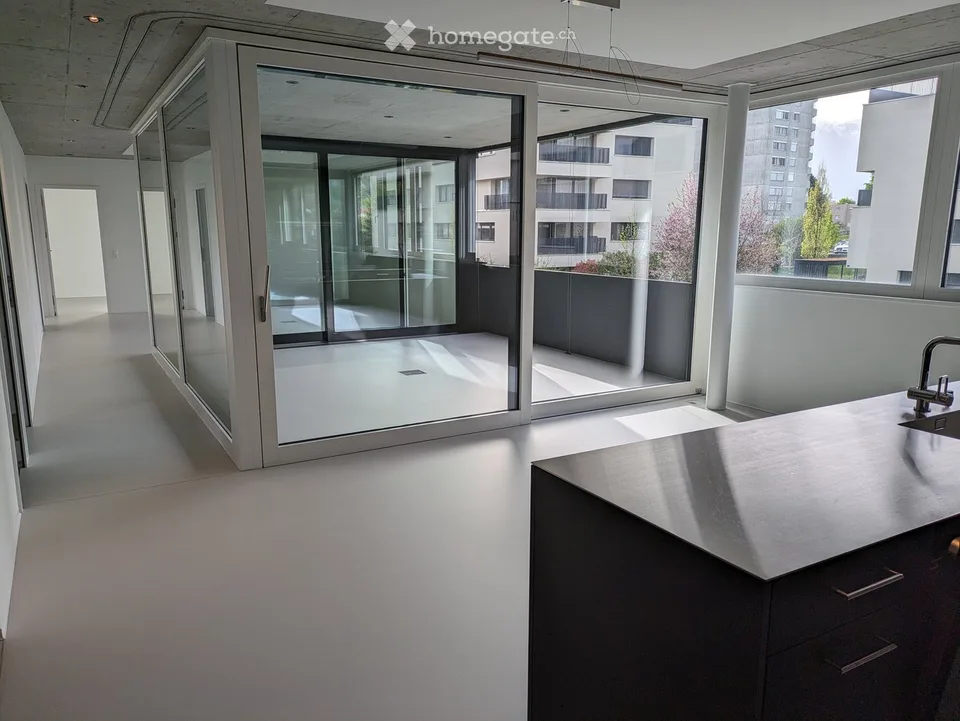 Bright 4.5-room apartment with balcony and beautiful view in Buchs SG