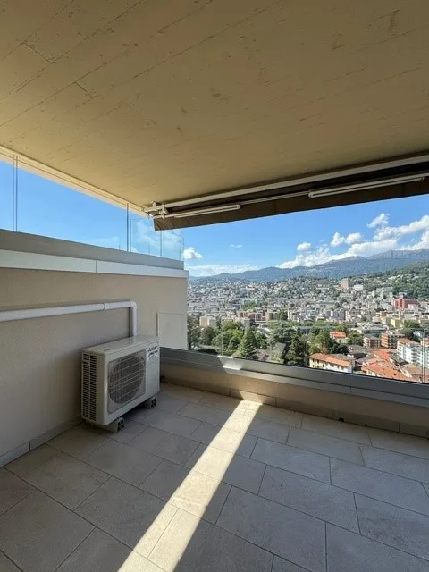 Mietwohnung 5.5 Zimmer Dachgeschoß mit Seeblick in Viganello – Foto 26 von 28