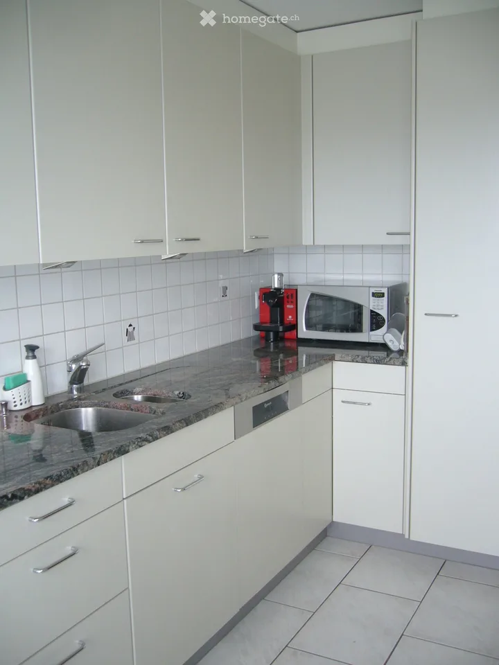 Appartement 4,5 pièces dans un emplacement central calme au 2e étage