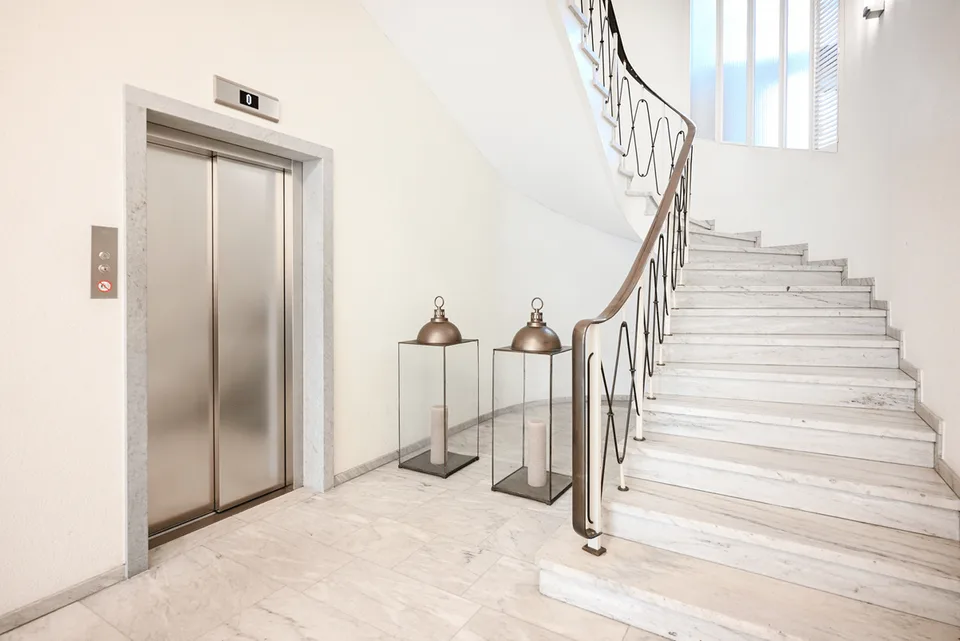 ATTRAKTIVES OFFICE AN BESTLAGE – Foto 3 von 12
