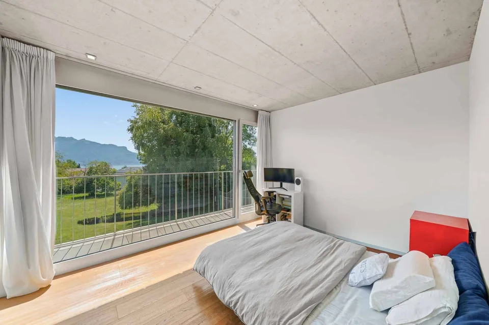 Appartamento contemporaneo nel cuore di St-Légier – foto 6 di 6